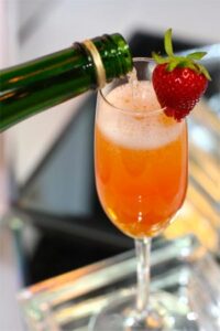 Bellini cocktail