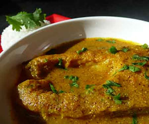 Spicy Bengali fish curry