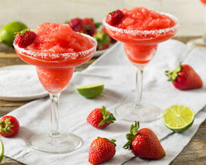 Frozen strawberry margarita