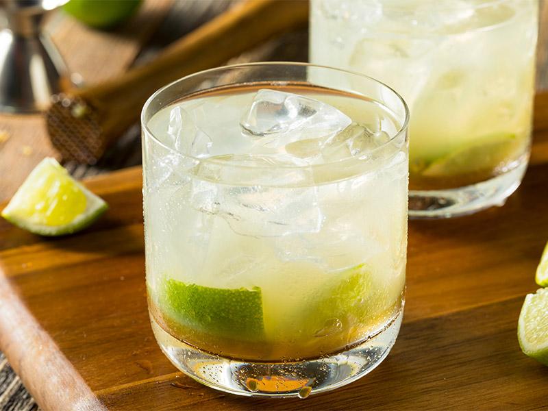 Caipiroska cocktail