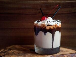 Mudslide cocktail