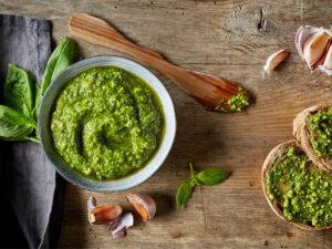 Green pesto sauce